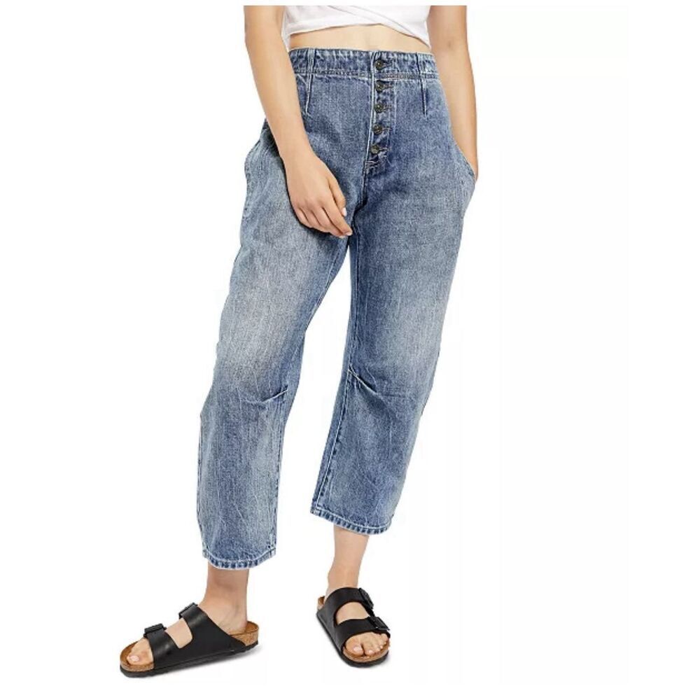 Free People Light Wash Cropped Button-Fly Jeans Osaka Jean